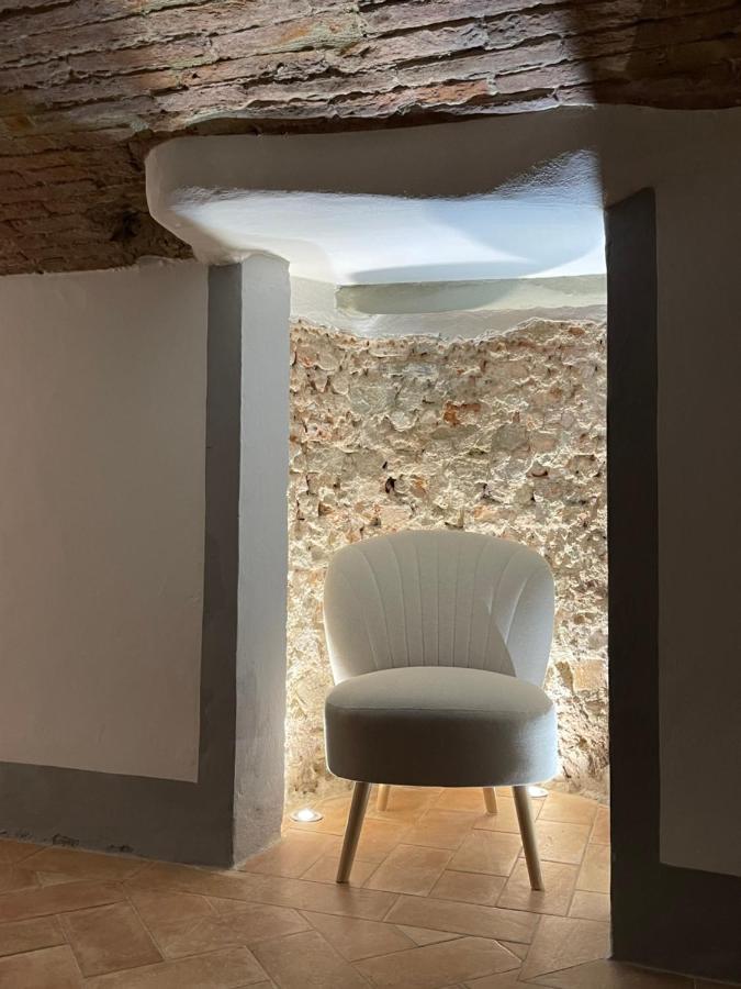 Unique And Antique Apartment Floransa Dış mekan fotoğraf