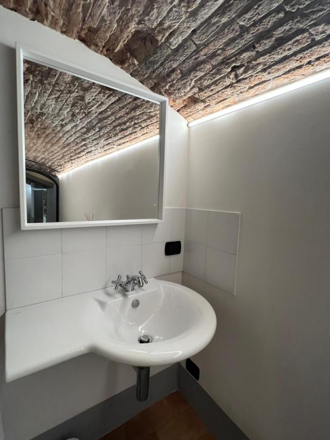 Unique And Antique Apartment Floransa Dış mekan fotoğraf